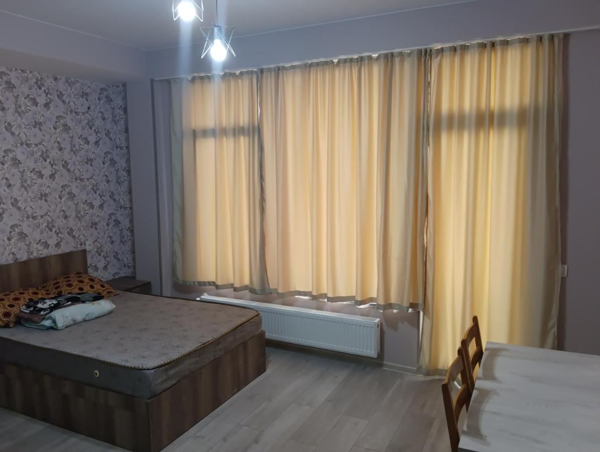 Mary'S Cozy & Lovely Studio On Very Quiet Khosharauli Street Tbilisi Exterior photo