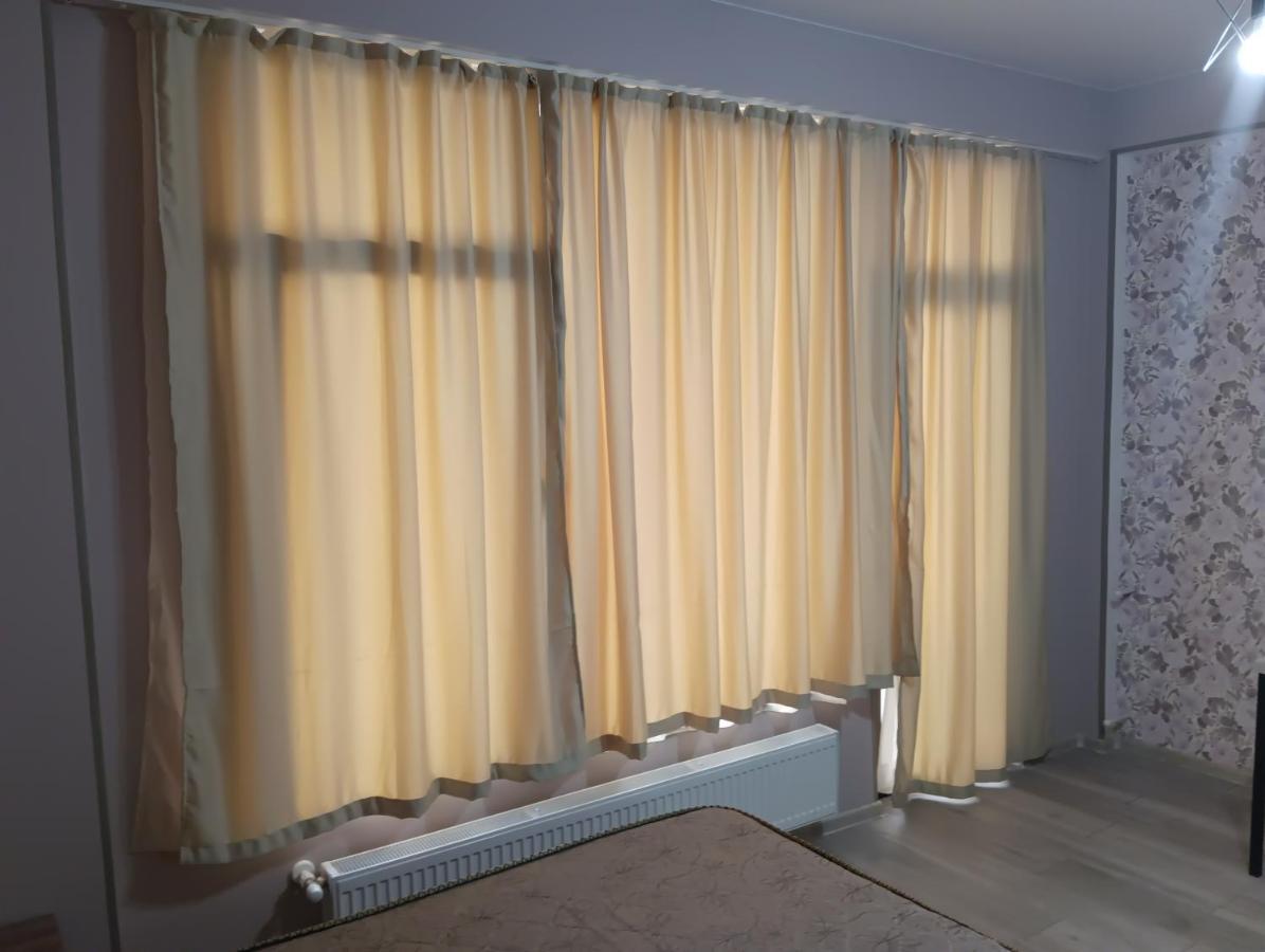 Mary'S Cozy & Lovely Studio On Very Quiet Khosharauli Street Tbilisi Exterior photo